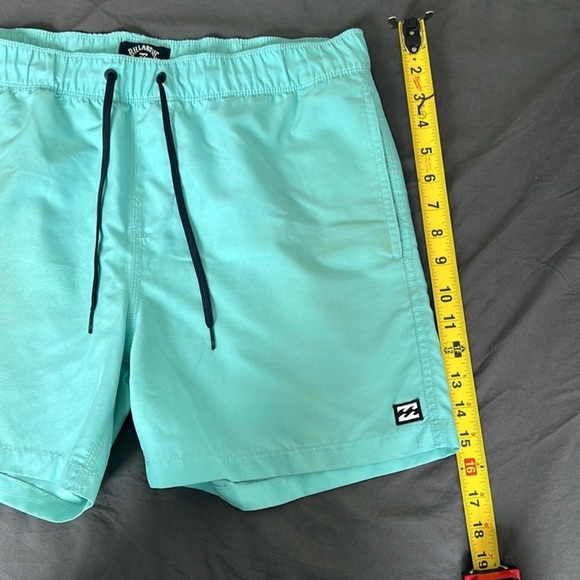 Billabong Blue Board Shorts Lightweight Swimwear - Picture 2 of 5